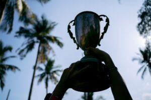 Lee más sobre el artículo Trofeos para eventos | Ideas para reconocer logros deportivos, escolares y empresariales