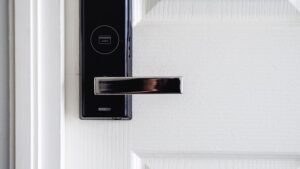 Lee más sobre el artículo Cómo elegir una cerradura para puerta según tus necesidades
